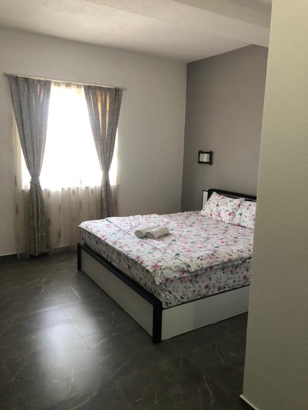 Standard Single Room image 2