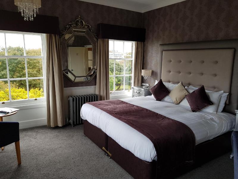 Superior Double Room image 2