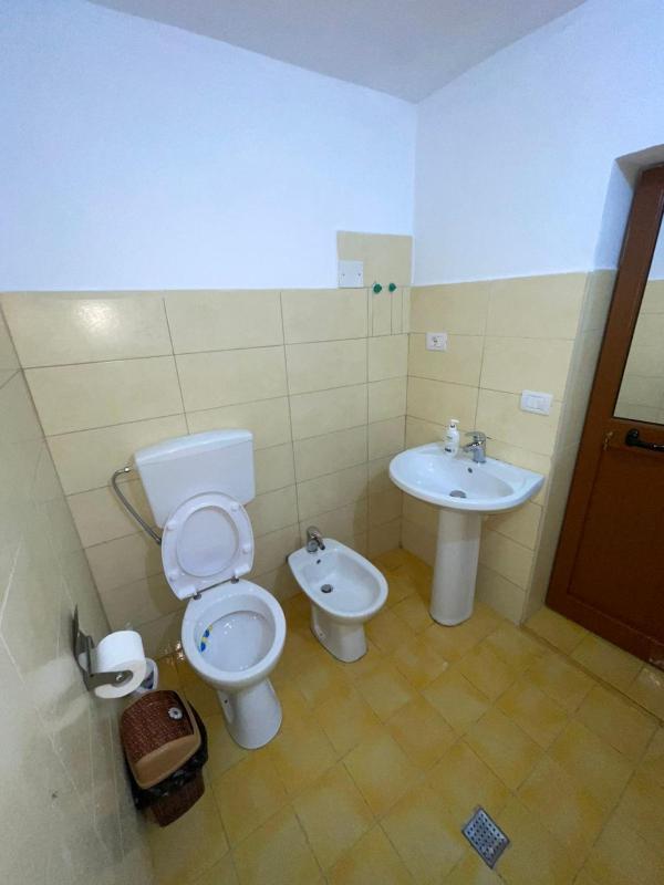Deluxe Triple Room image 2