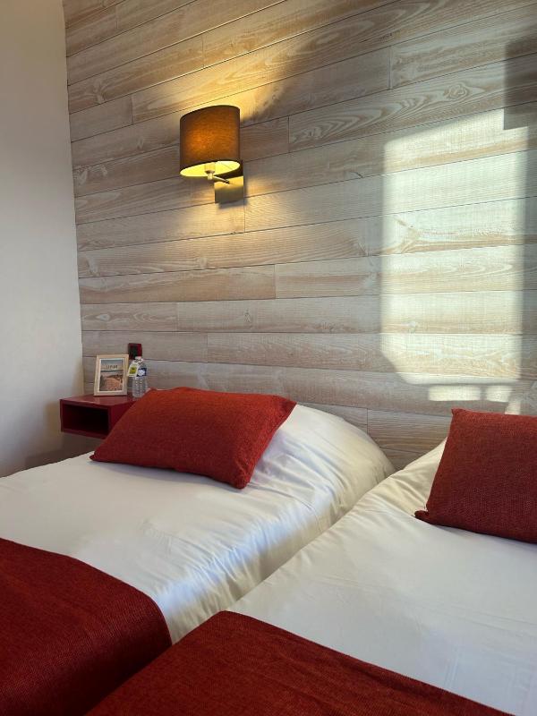 Room with Sea View image 4