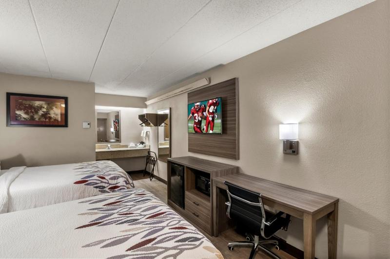 Deluxe Room with Two Double Beds Non-Smoking image 4