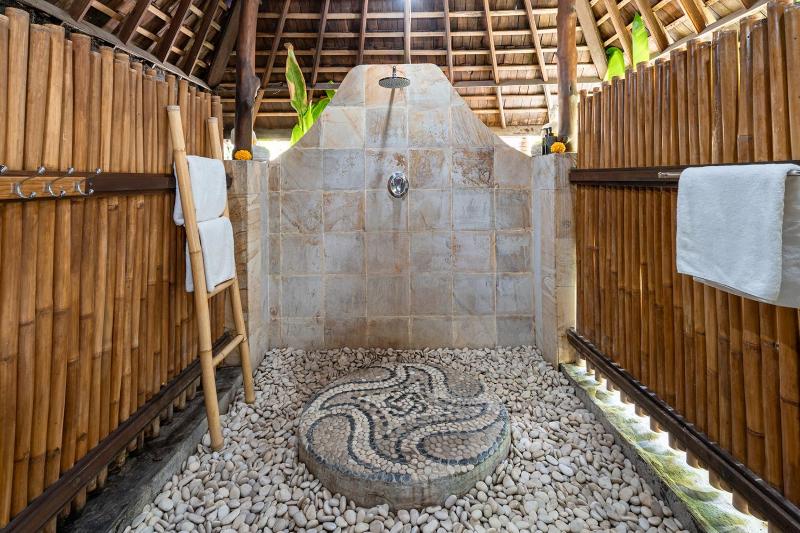 The Retreat Private Villa Bingin Beach - image 11
