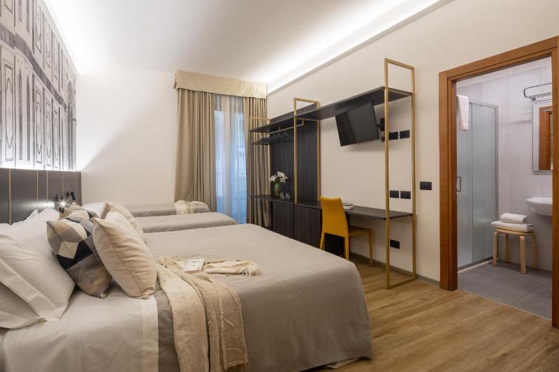 Quadruple Room image 1