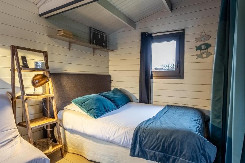 Cabin (4 persons) image 3