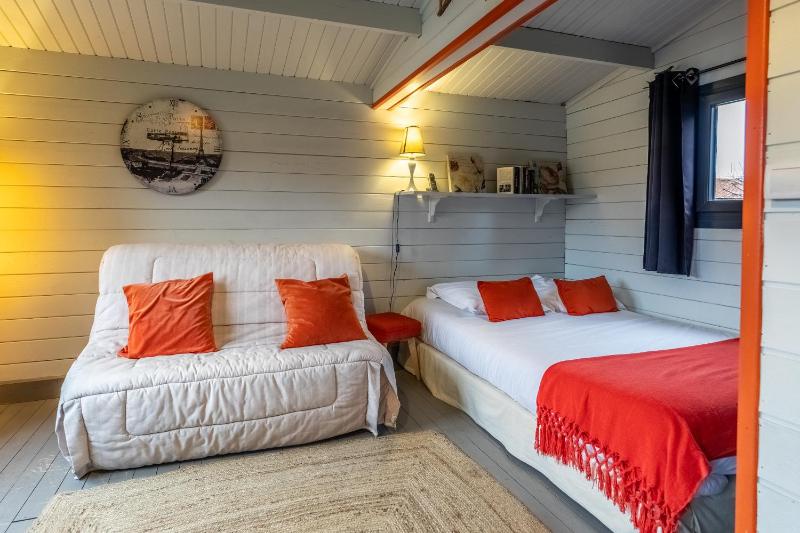 Cabin (4 persons) image 4