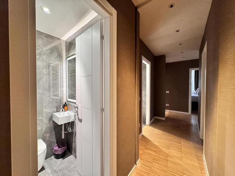 The Condotti - Luxury serviced apartment - image 7