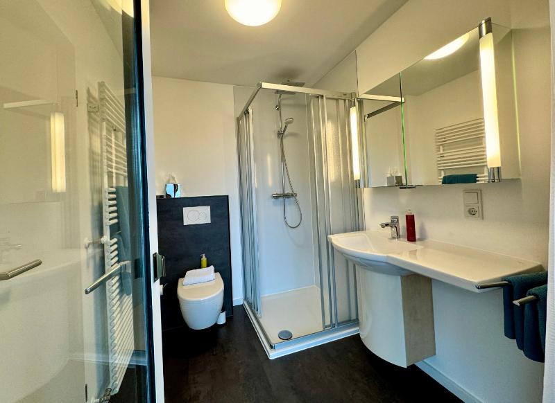 Double Room image 4
