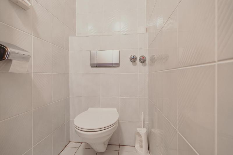 Double Room with Balcony image 1