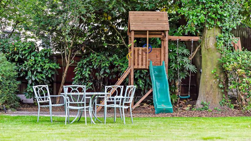 Tudor Grange - image 10