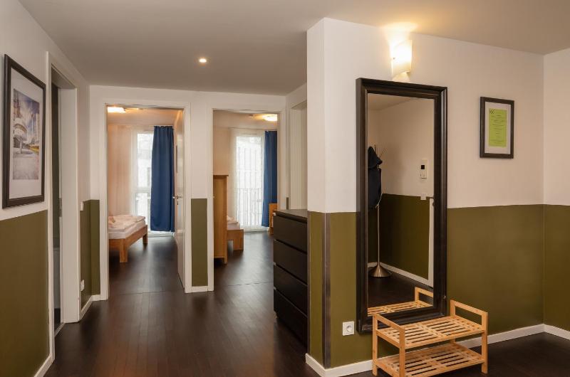 Holiday at Alexanderplatz Apartments - image 6