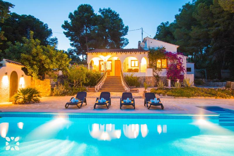 Villa California by Abahana Villas - image 4