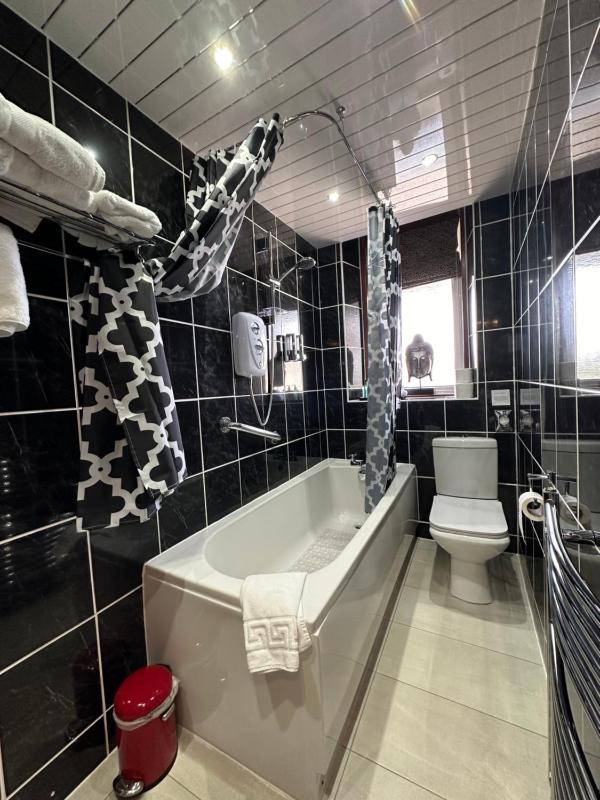Triple Room image 3