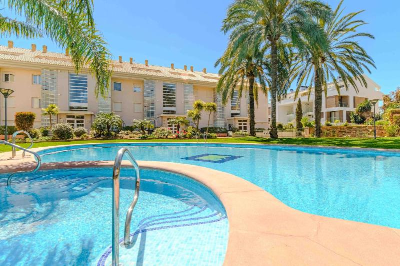 Golden Gardens Zen Apartment Javea Arenal by Rock Rentals - image 5