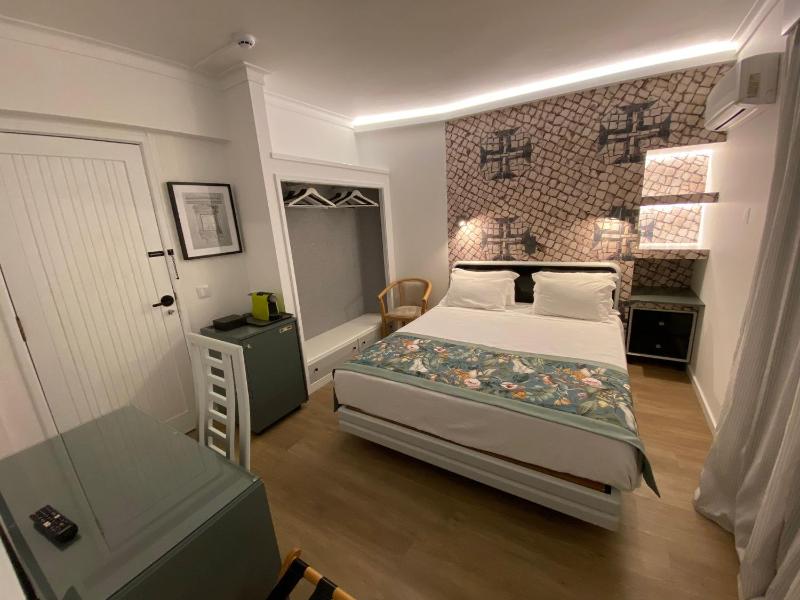 Superior Double Room image 2
