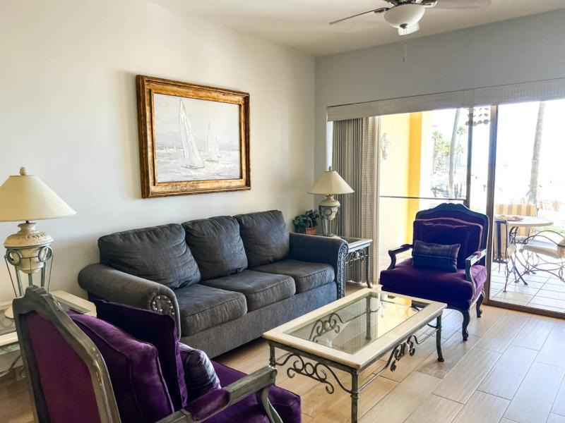 Princesa A101 Fresh Remodel Directly on the Beach - image 34