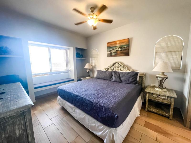 Princesa A101 Fresh Remodel Directly on the Beach - image 18