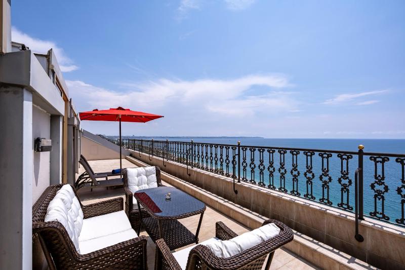 King Suite Sea View image 1