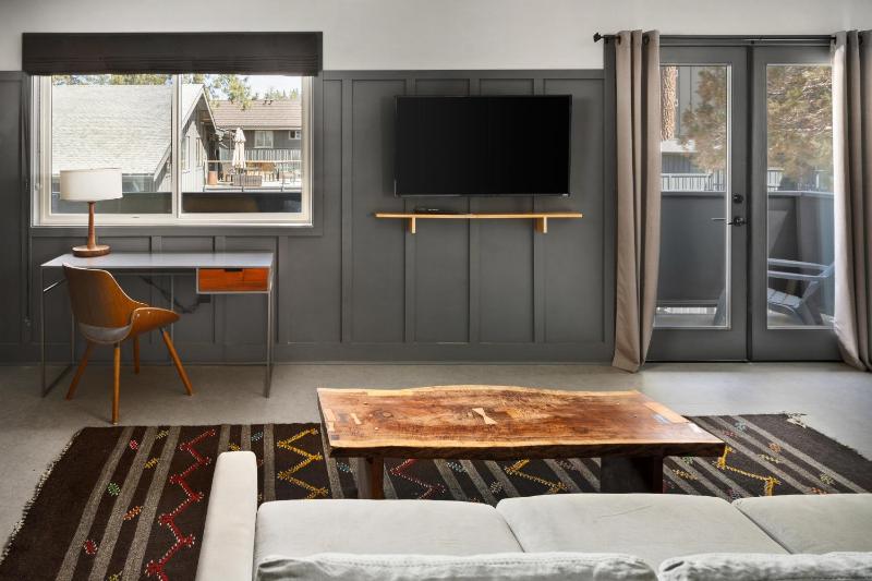King Suite image 4