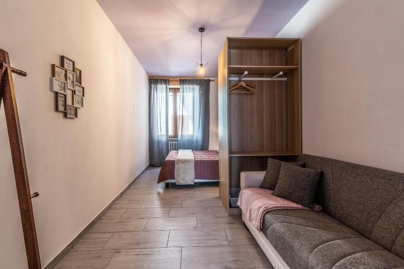 Two-Bedroom Apartment image 4
