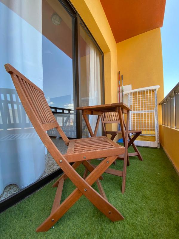 One-Bedroom Apartment image 1
