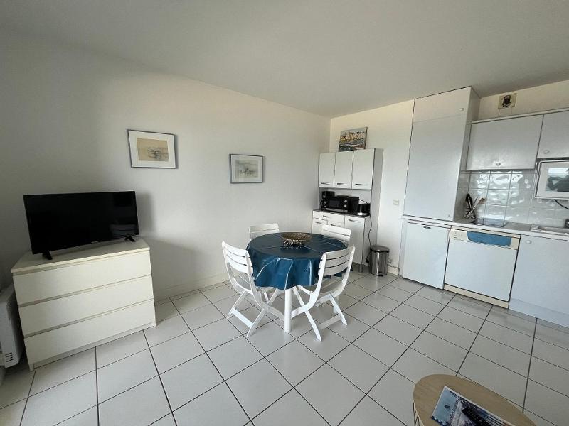 Apartment (4 Adults) image 4
