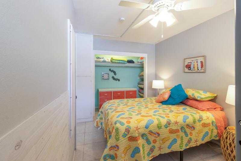 Anna Maria Oasis - image 8