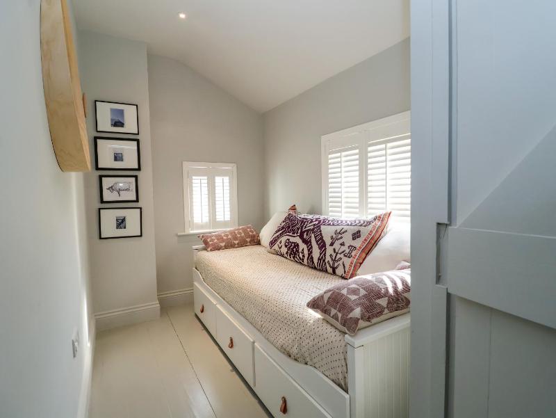 Mariners Cottage - image 13