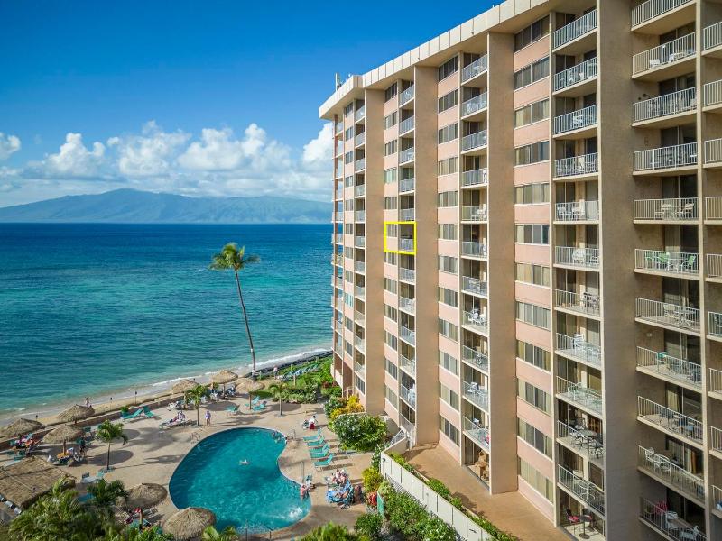 Brand New Condo with excellent reviews - image 20