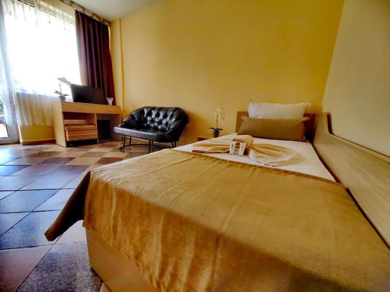 Single Room image 1
