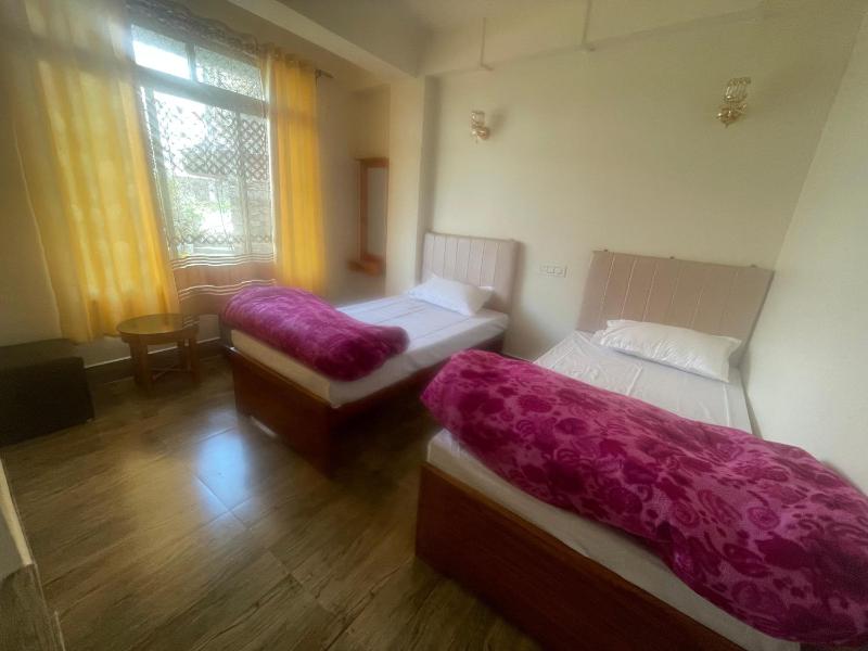 Himalayan Panorama Homestay - image 2