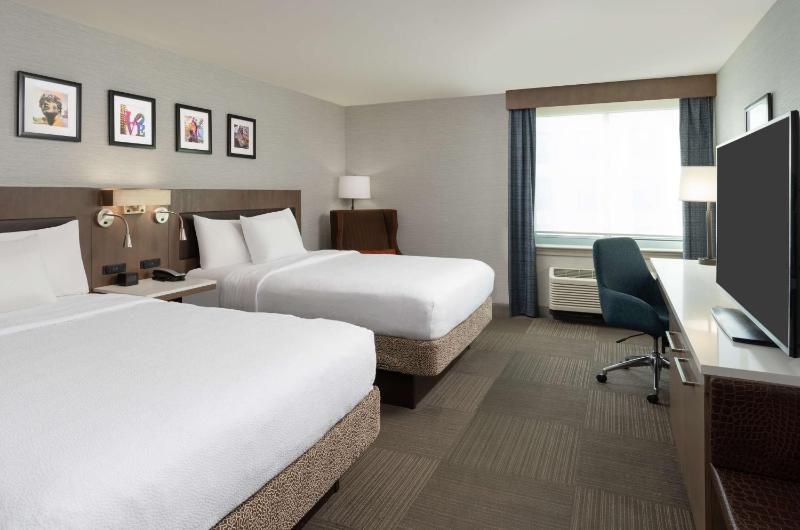 Hilton Garden Inn Philadelphia Center City - image 16