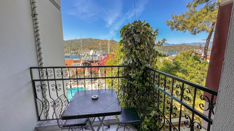 Mykonut Boutique Suites - image 20