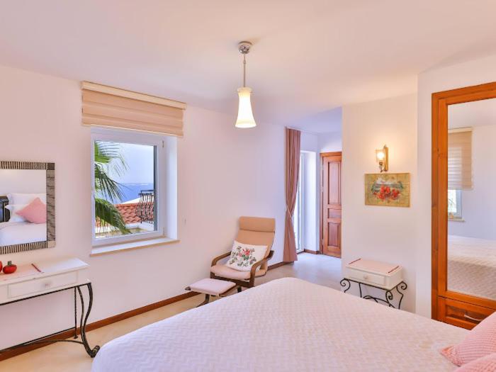 VILLA SCARLETT - image 12