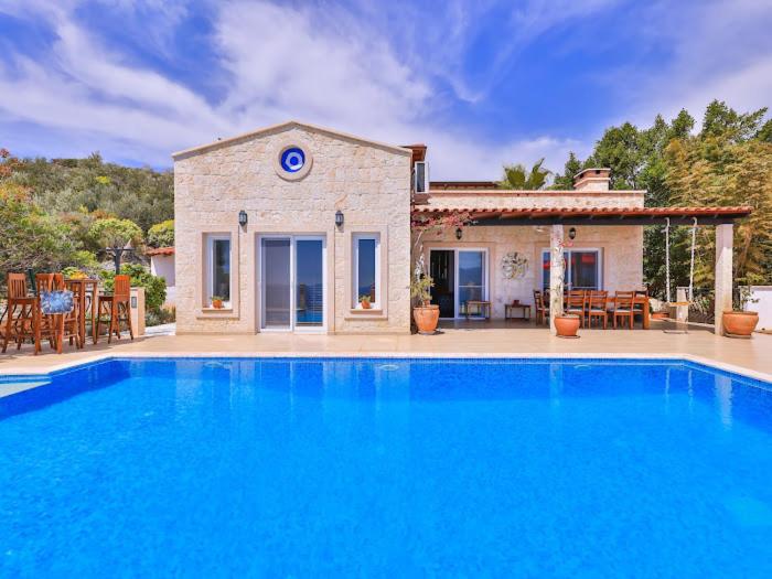 VILLA SCARLETT - image 8
