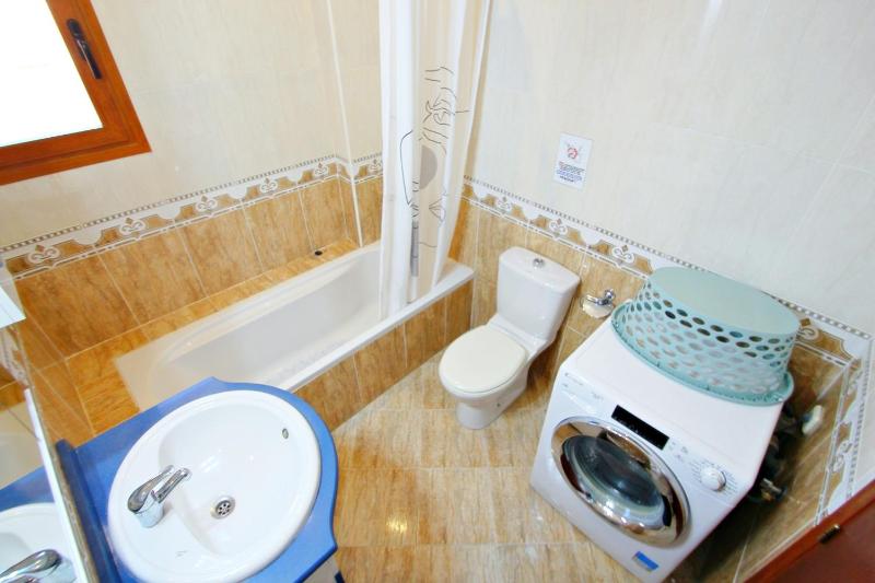 Bahia - spacious family villa with private pool in Moraira - image 22