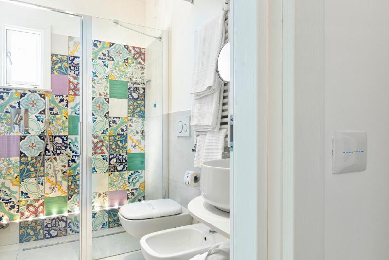 Amalfi Suite Boutique Hotel - image 19