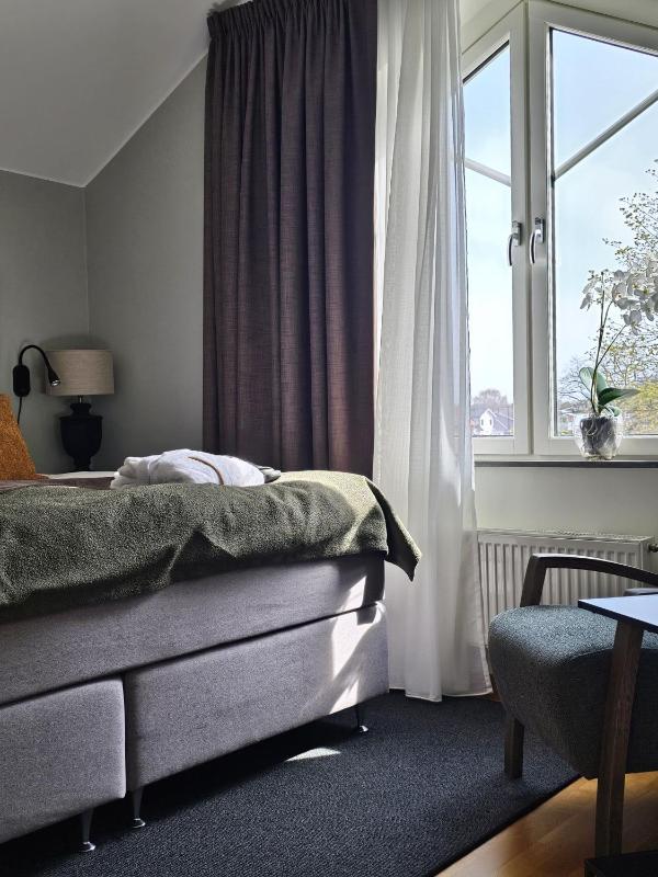 Superior Suite with Spa Access (2 Adults)  image 3