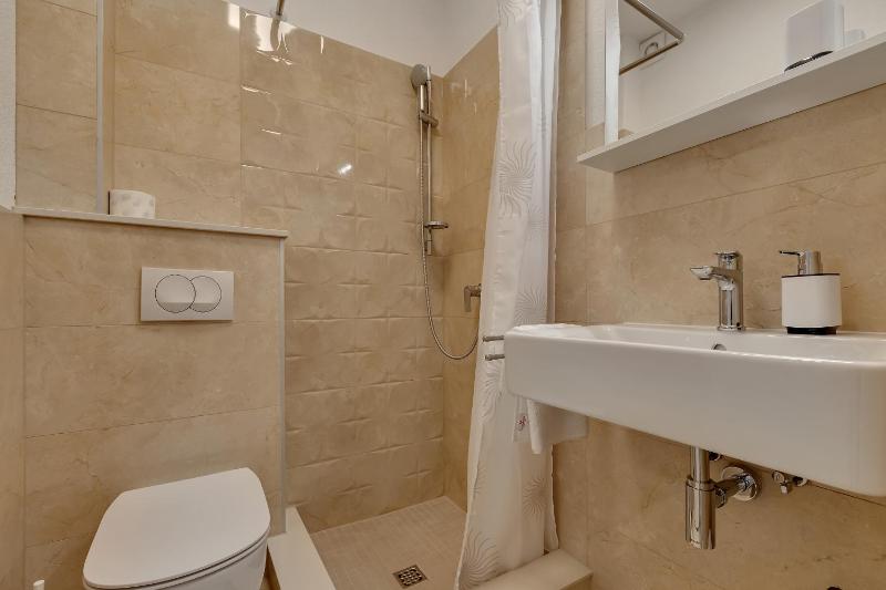 Family friendly apartments with a swimming pool Podgora Makarska - 11937 - image 13