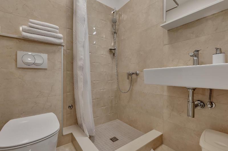 Family friendly apartments with a swimming pool Podgora Makarska - 11937 - image 15