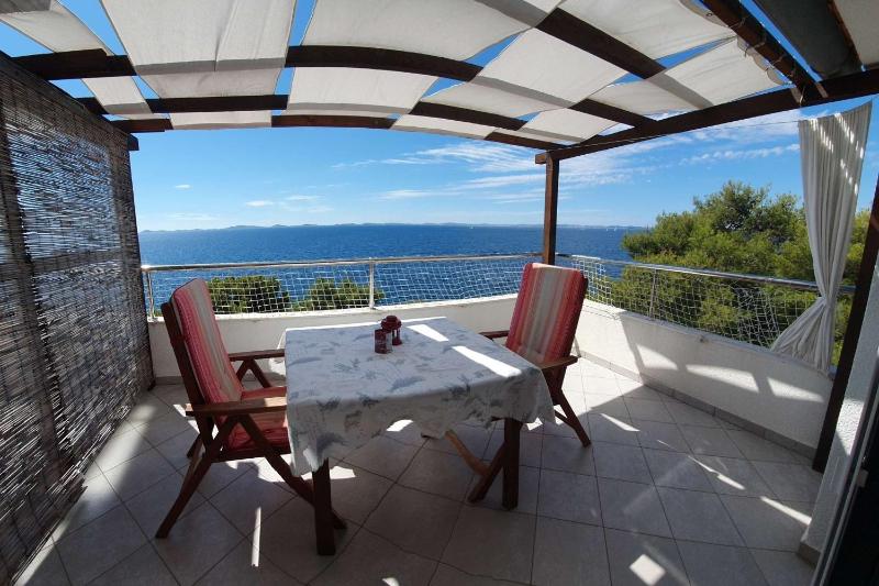 Apartments by the sea Murter - 22397 - image 23