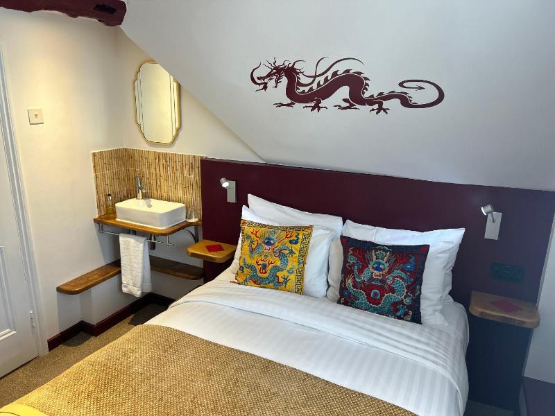 Superior Single Room image 3