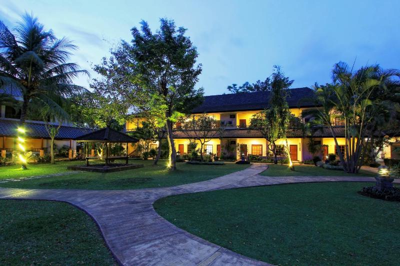 Lombok Garden Hotel - image 49