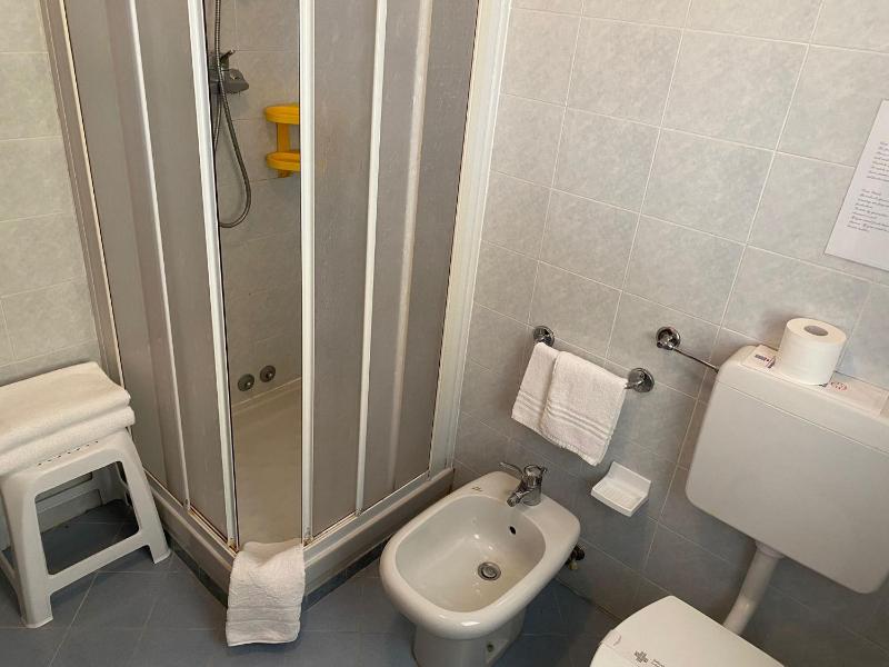 Double or Twin Room with Balcony image 2