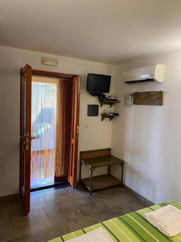 Comfort Double Room image 4
