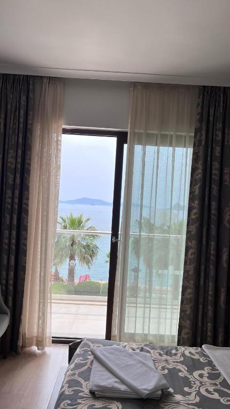 Standard Double Room image 1