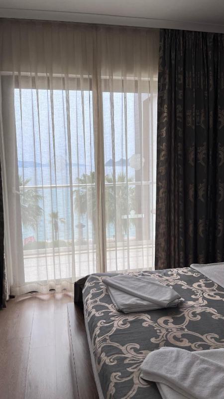 Standard Double Room image 2