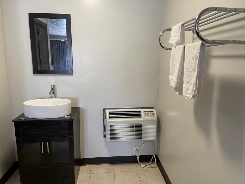 Double or Twin Room image 1