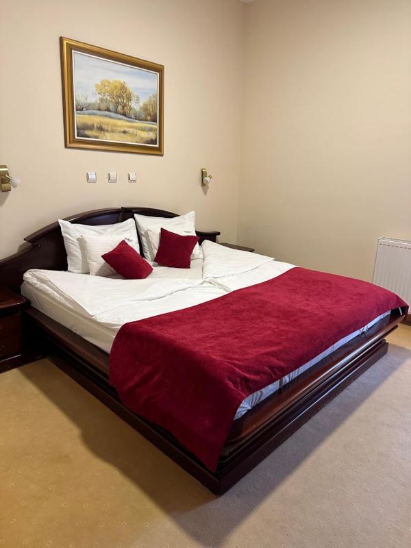 Family Suite with Balcony image 3