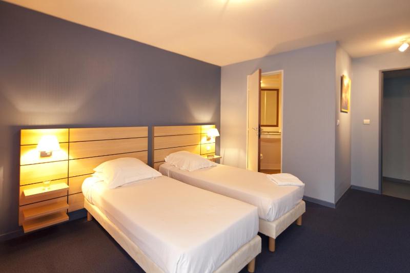 One-Bedroom Apartment (4 Adults) image 1