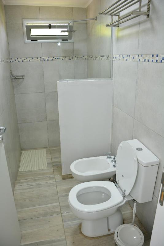 POSADA ROSSINA Habitaciones con baño privado y ambientes compartidos - image 14
